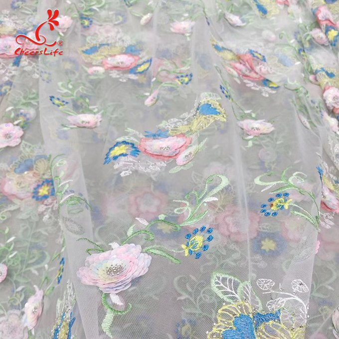 Tela floral colorida do bordado com laço suíço de Volie da malha das lantejoulas