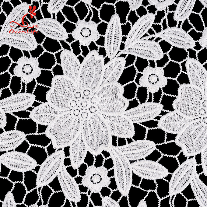 tela floral solúvel em água do bordado da largura de 125cm com lantejoulas