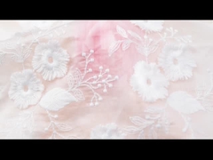 Guarnição de renda de tule de malha macia bordada de flores coloridas